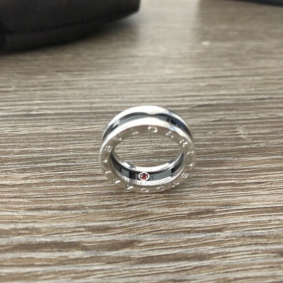 SOLD! Bvlgari Save the Children ring - Picture 7 of 12